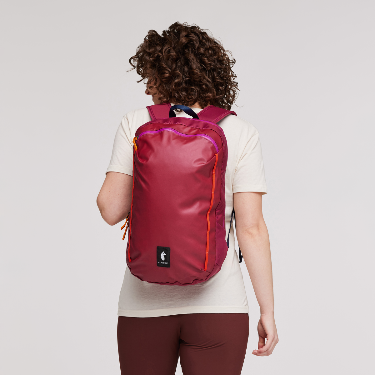 Vaya 18L Backpack - Cada Día, Detail