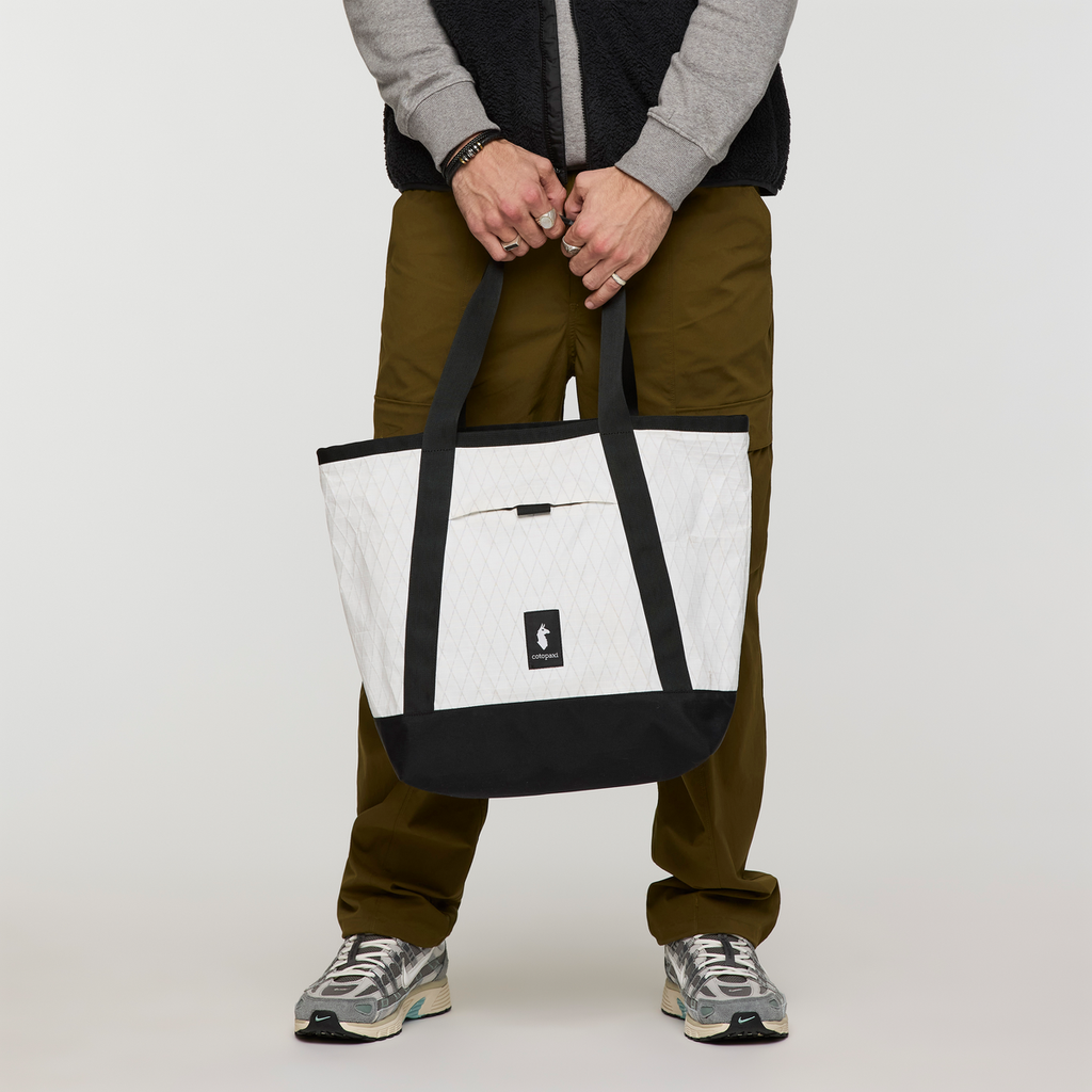 Contiguo 22L Tote, Olive