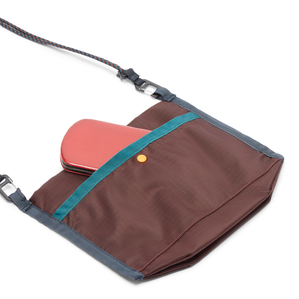 Lista 2L Lightweight Crossbody Bag - Cada Día, Chestnut