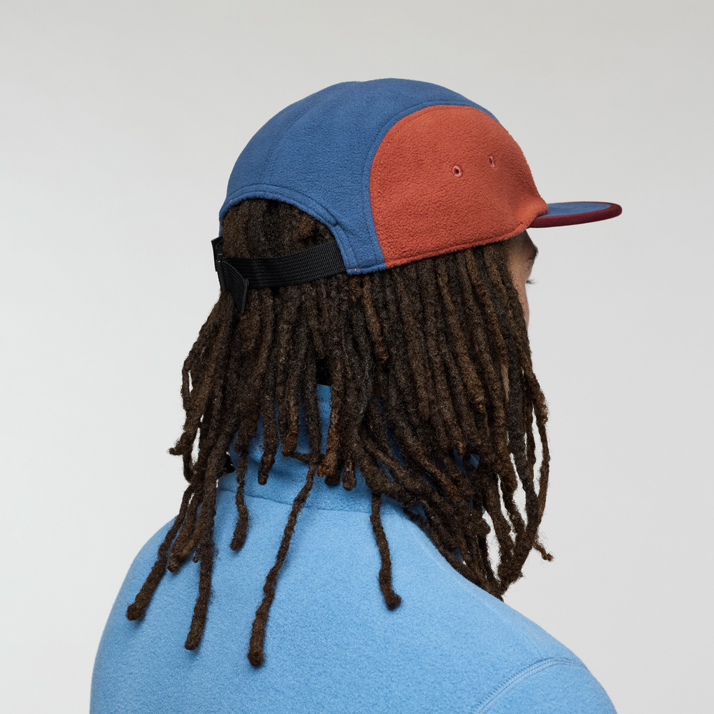 Fleece 5-Panel Hat, Mulberry/Deep Sea, Detail
