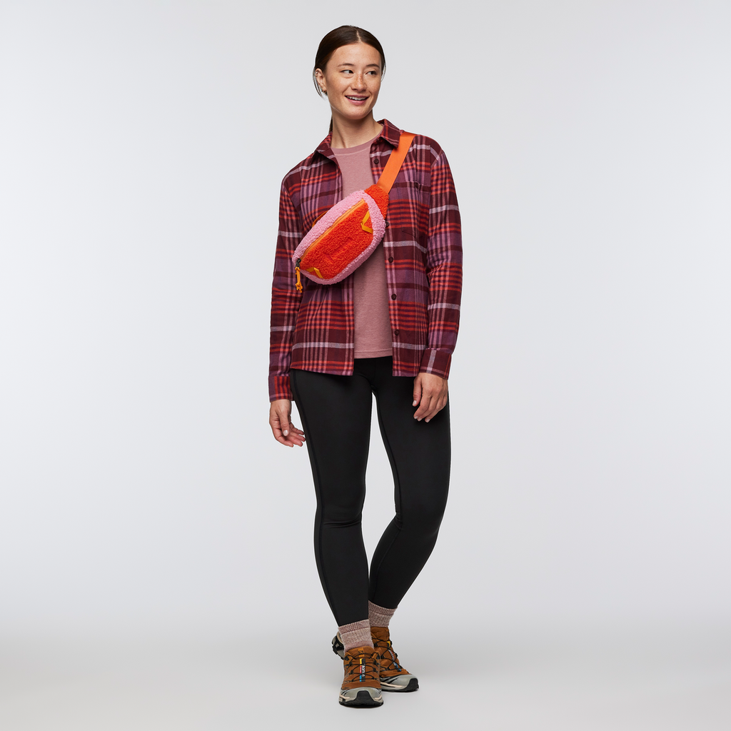 High Pile Fleece 3L Sling, Watermelon, Detail